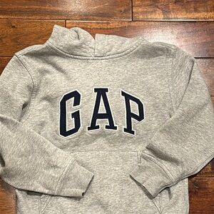 GAP Heather Gray Sweatshirt